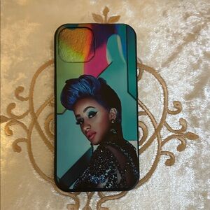 I’M THE DRAMA-Stylish Black Phone Case with Artistic Design
